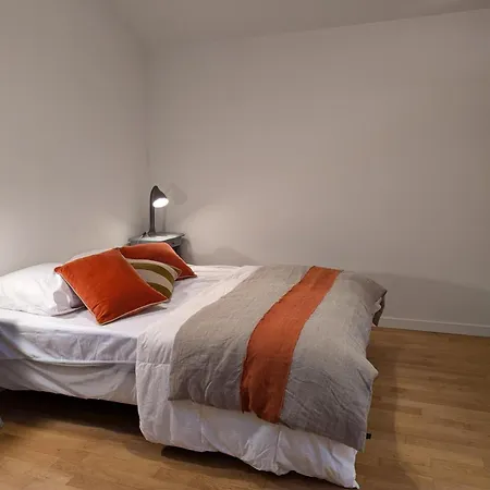 Avec Terrasse Privative, Animaux Admis - Fr-1-653-275 Rivieres (Charente)